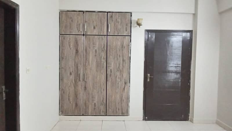 3 Bed Apartment For Sale in Askari 14 9