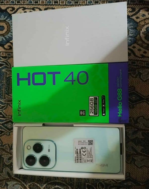 infinix hot 40 pro 1