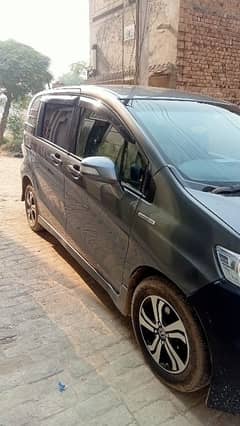 Honda Freed 2012