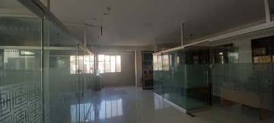 Office space 1200 4rth floor with lift in DHA phase 2 ext03046601735