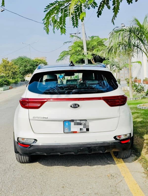 KIA Sportage 2020 FWD 1