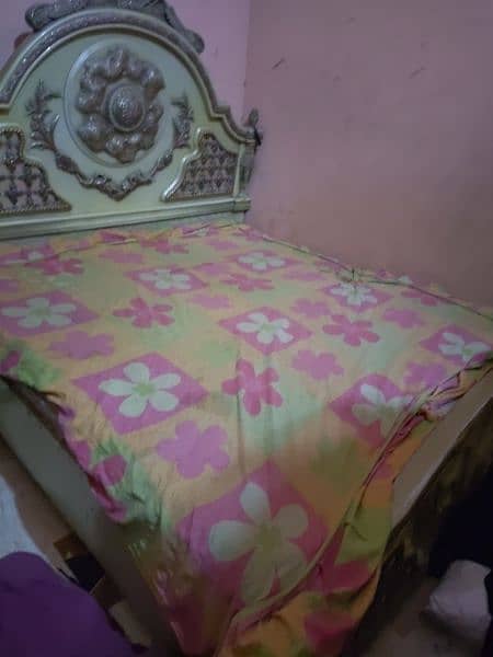 Bed Set For Sale Condition Wise hai 1