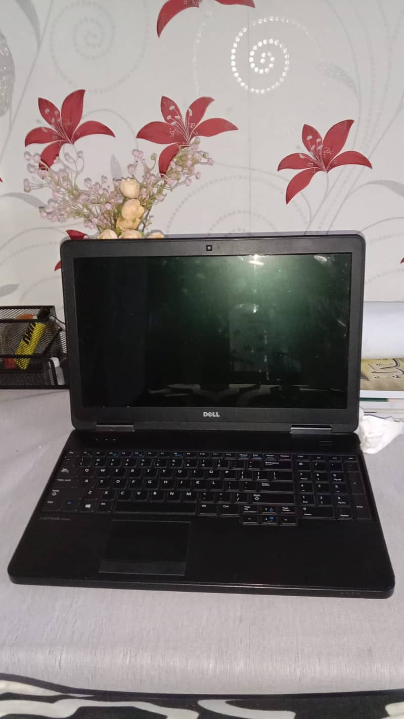 dell latitude e5540 core i3 4th gen 5