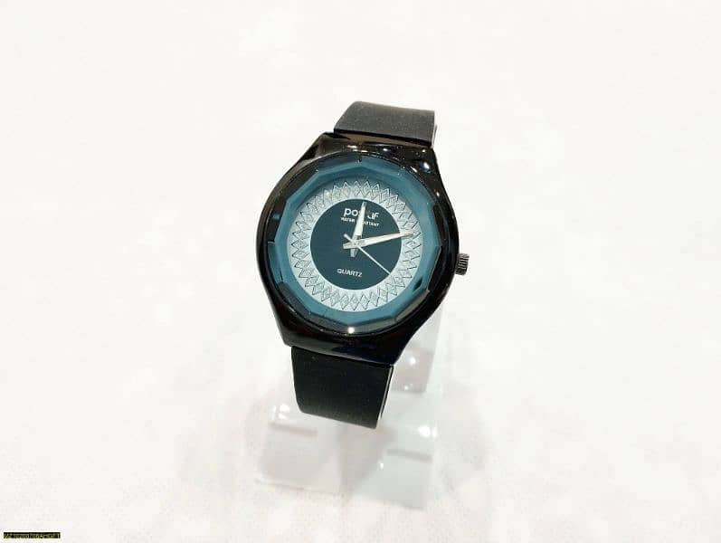 Stylist Analog Woman's Wrist Watch 0