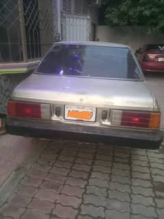 Nissan Sunny 1985