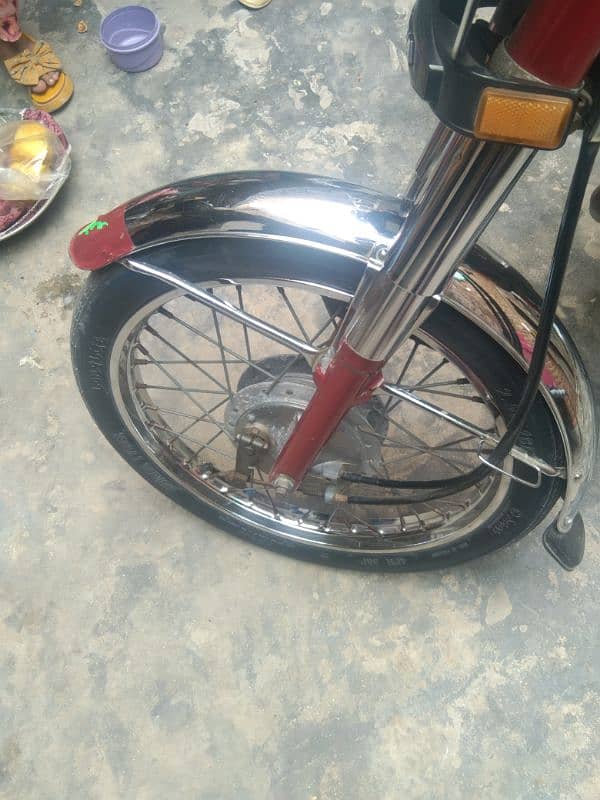 good condition. well cared 125 bike Faisalabad 5