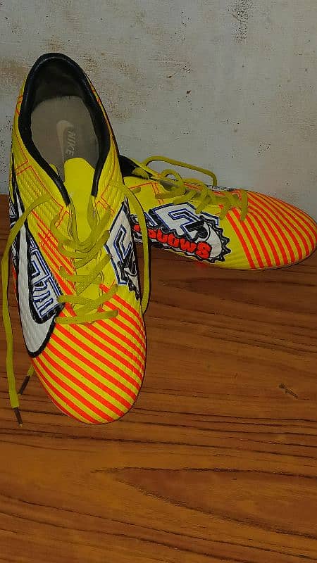 football shoes UK 8 size 9