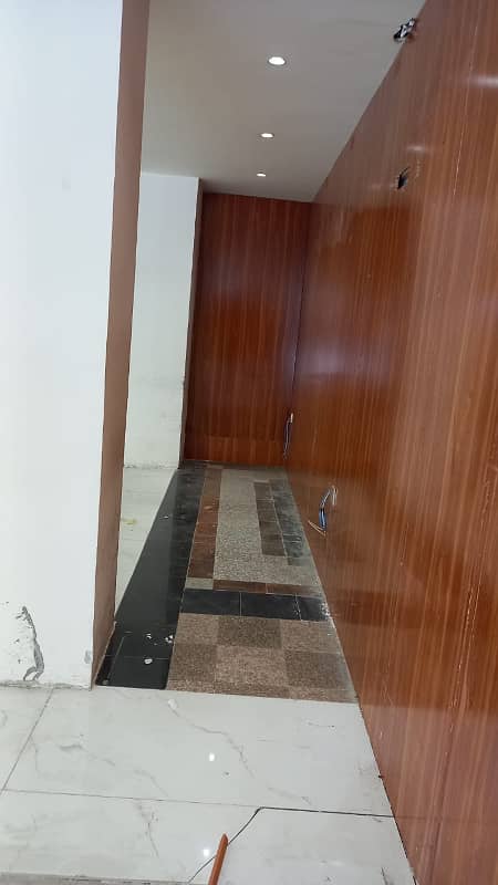 Ground Floor For Rent At Kohinoor Commercial Hub Best For Brand Outlet And Multinational Companies Etc. 6