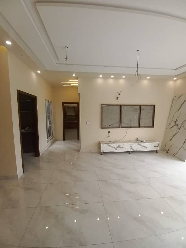 5 Marla Beautiful Corner House For Sale AL Raheem Valley Satiana Road 2