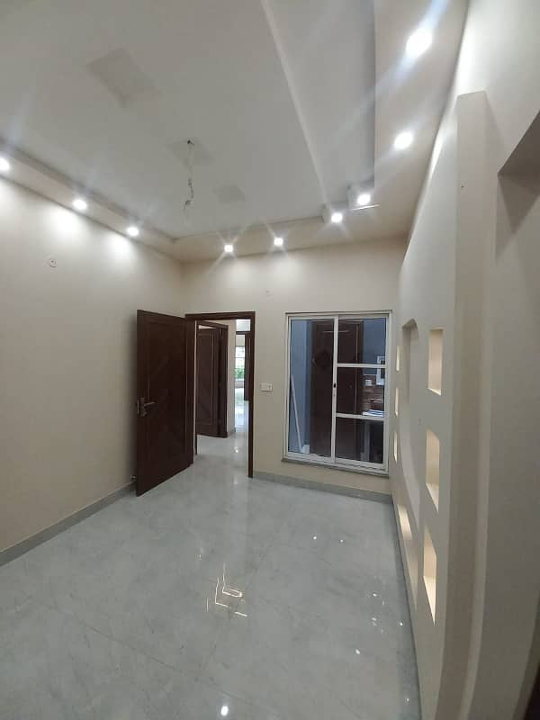 5 Marla Beautiful Corner House For Sale AL Raheem Valley Satiana Road 7