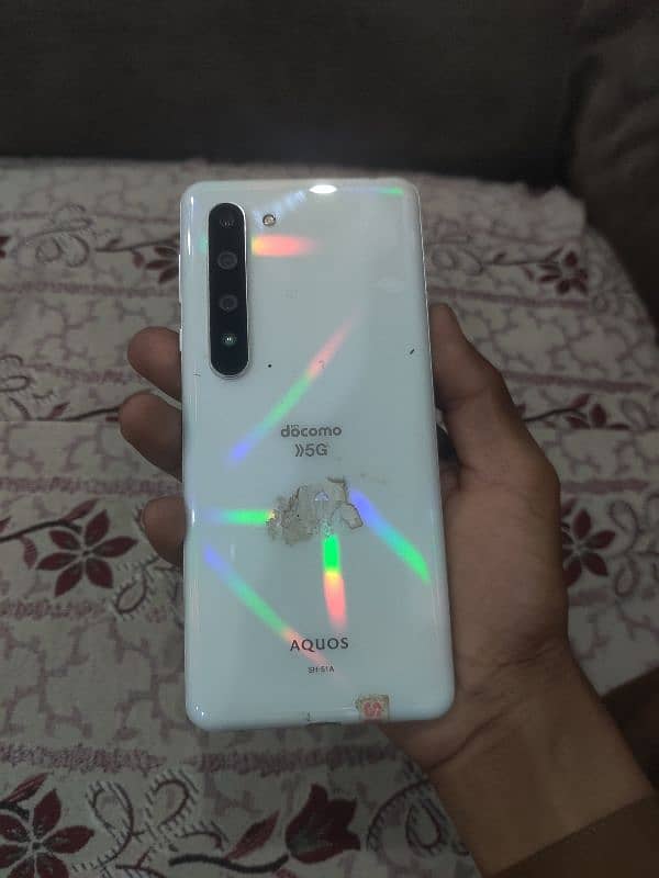 Aquos r5g 12 512 gb nonpta 1