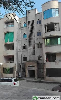 G11/3 main ibne sina road C type flat For Rent Ground floor only family