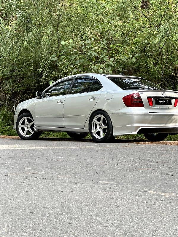 Toyota Premio 2005 3