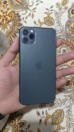 iphone 11 pro max waterpack urgent sale