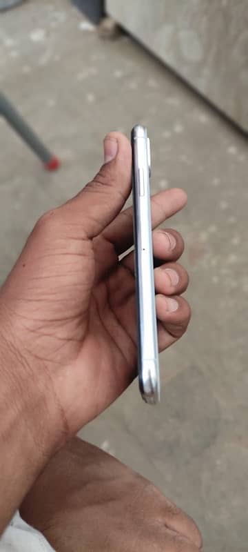 iPhone x 64gb non pta bypass 2