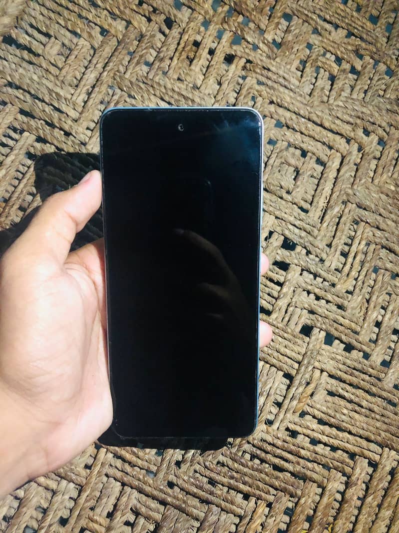 Infinix Smart 8 pro 4