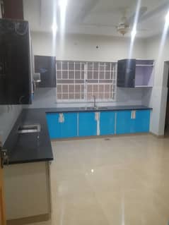 1knal ground portion avelebal for rent in G-15 G-16