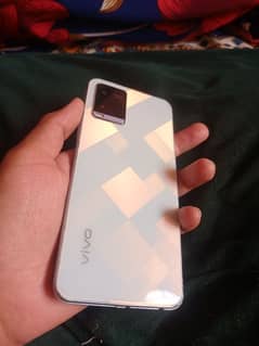 Vivo Y 21 in the best condition.