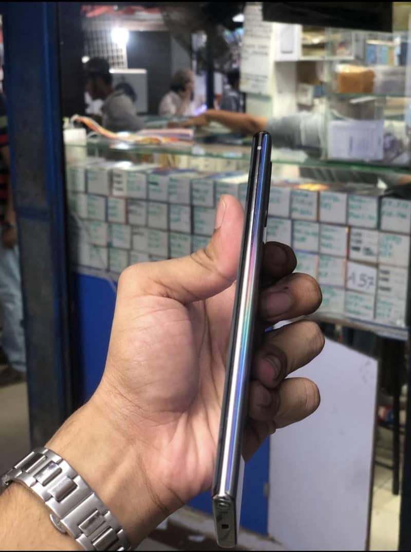 SAMSUNG NOTE 10 PLUS 4