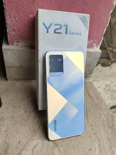 Vivo y21. . . 4/64