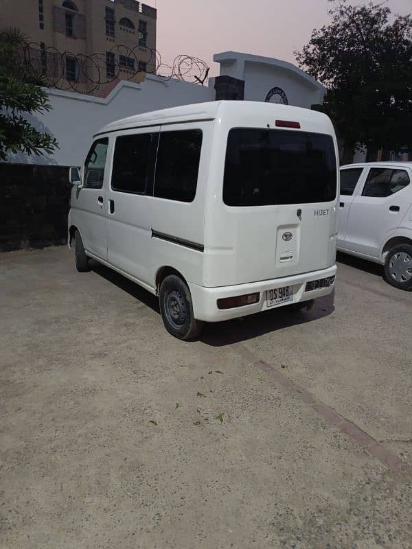 Daihatsu Hijet 2009 4