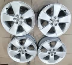 TOYOTA PRIUS OEM ALLOY WHEELS FOR SALE LIKE BRAND NEW