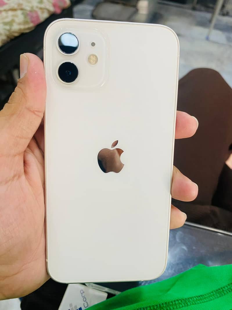 iphone 12 (128GB - PTA Approved) 0