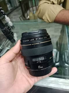 canon lens 85mm condition 10 by 10