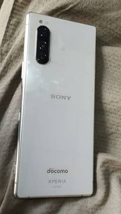 Sony Xperia 5