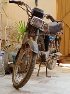 Honda CD 70 2002