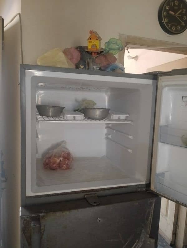 Haier Refrigerator 16 Cubic Feet in Mint Condition 2