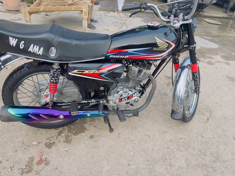 Honda CG 125 black colour 2