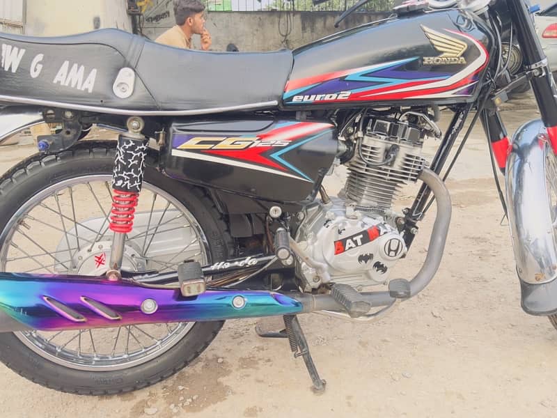 Honda CG 125 black colour 5