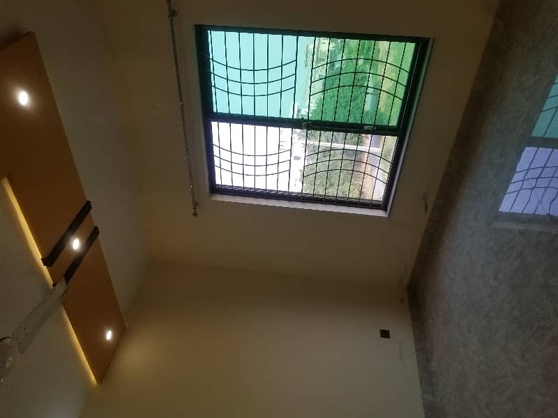 10 Marla First Floor For Rent in Jubilee Town hosing Scheme Canal Road Lahore 12