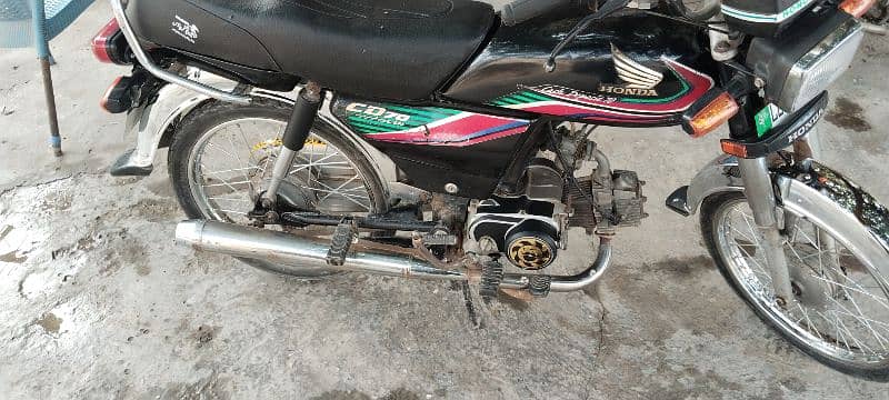 Honda CD70 Black 1