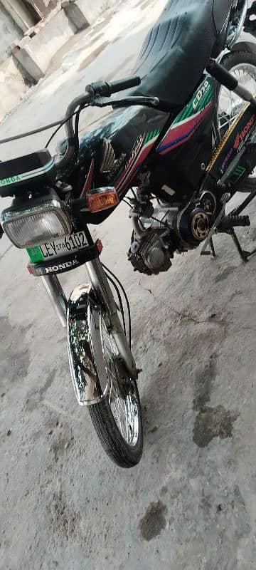 Honda CD70 Black 3