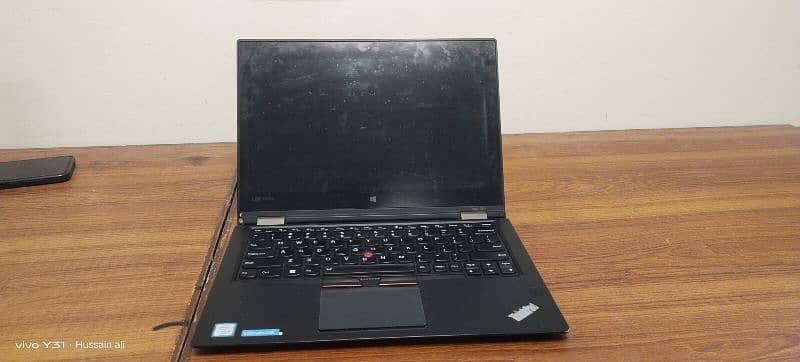 Lenovo yoga i5 6th gen 8/256 0