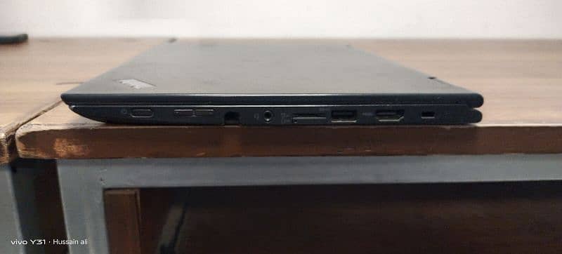 Lenovo yoga i5 6th gen 8/256 2