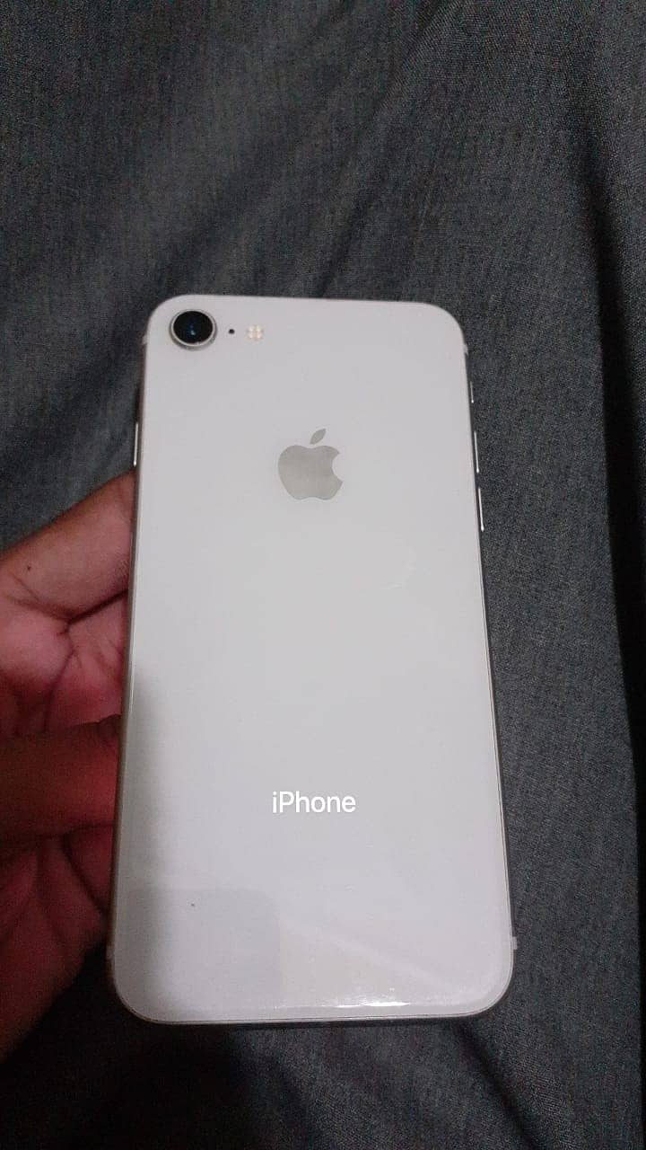 I want to sell iPhone 8 64 bypass 3