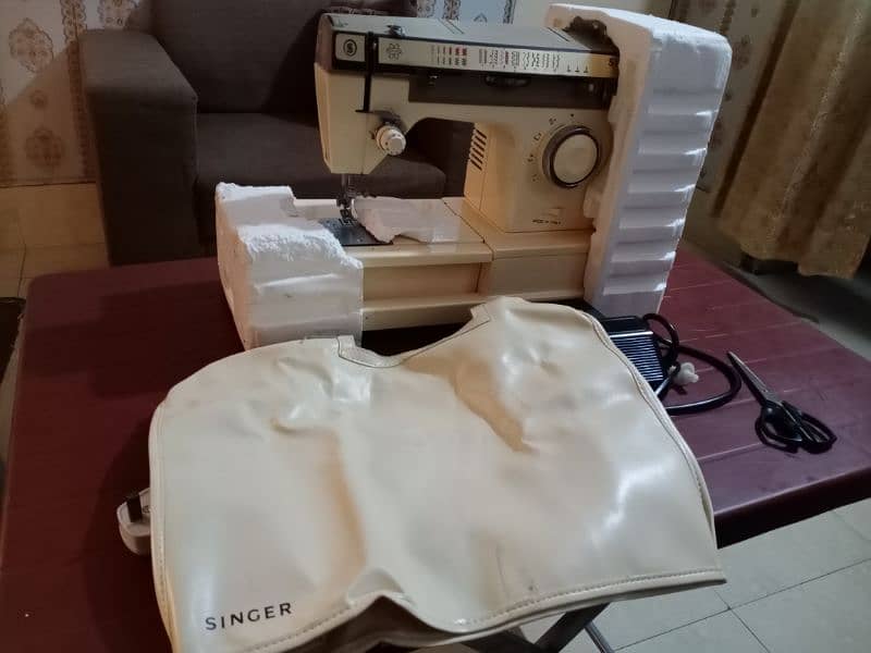 Sewing Machine Import from UK 5