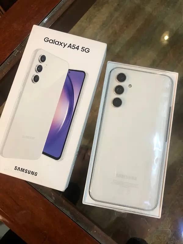 Samsung A54 in 10/10 condition 1