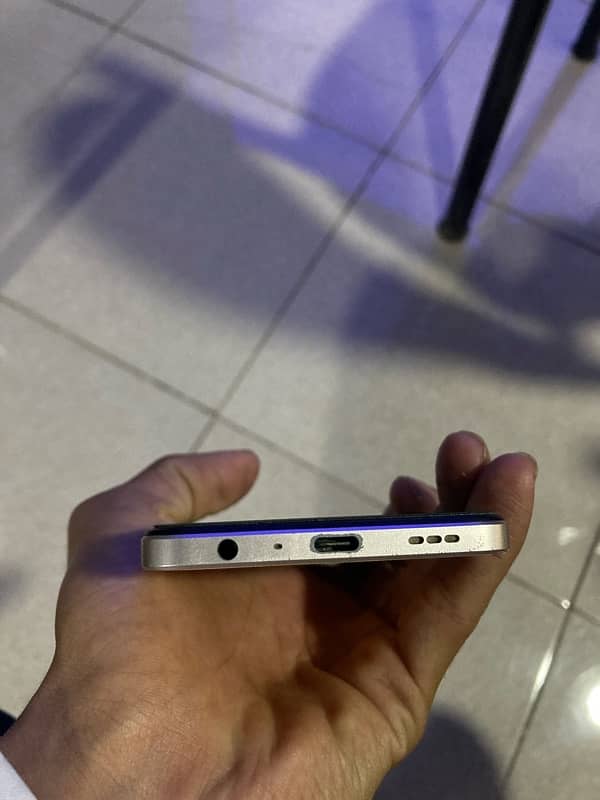 Oppo F21 pro (exchange possible) 8