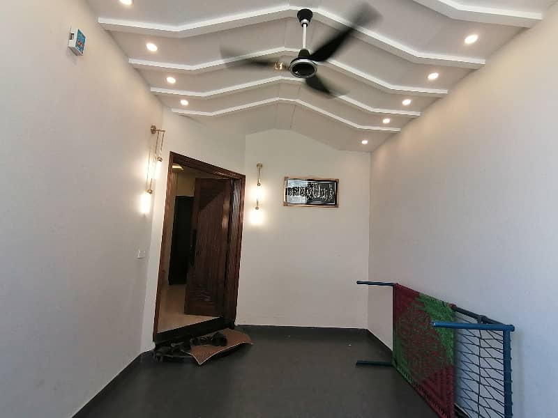 Ideal Prime Location 1050 Square Feet House has landed on market in Al Raheem Gardens Phase 5, Lahore 1