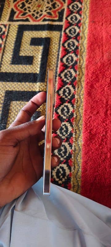 Infinix note 40 2 month used only 2