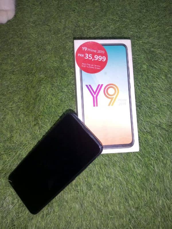 Huawei Y9 prime 19 4/128 with Box. 2