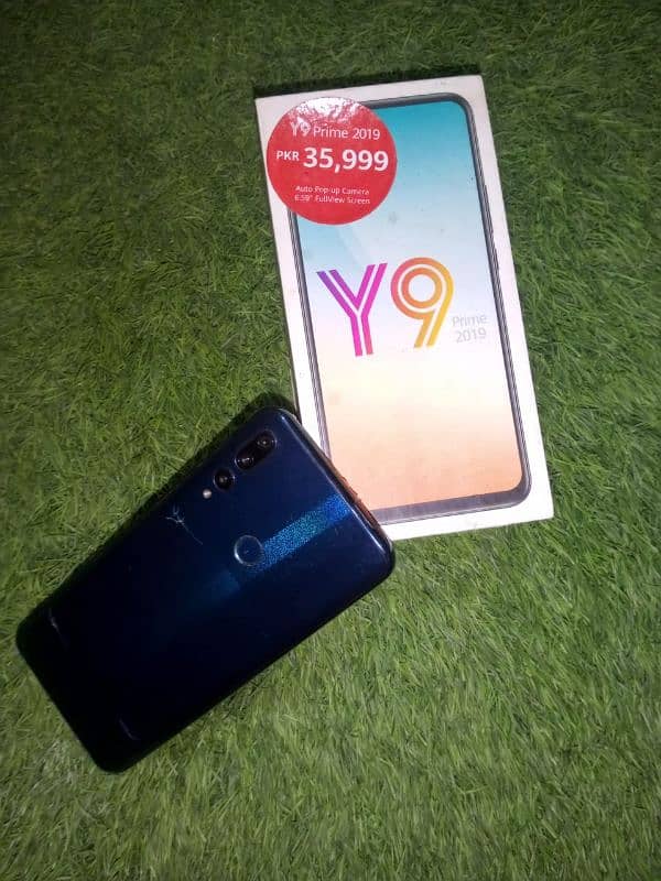 Huawei Y9 prime 19 4/128 with Box. 3