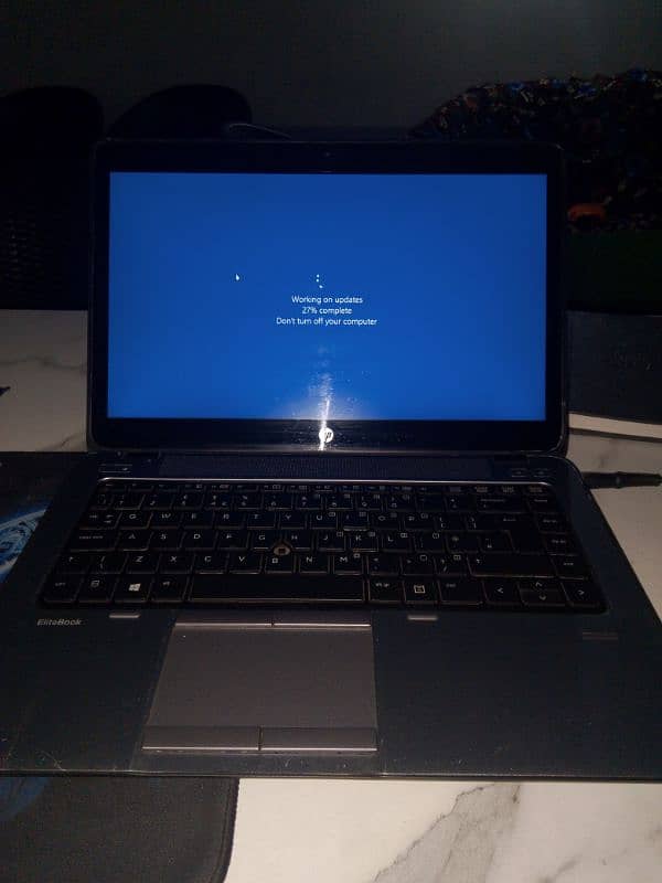 Core i5 generation 5 4gb ram 256SSD touchsreen 1