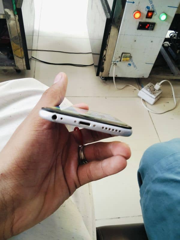 IPHONE 6S OFFICIAL PTA APPROVED 4