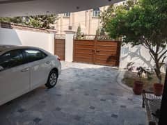 1 Kanal Independent House For Rent