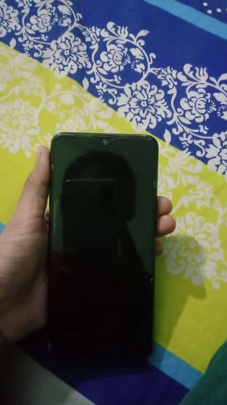 oppo f9 4/64 1